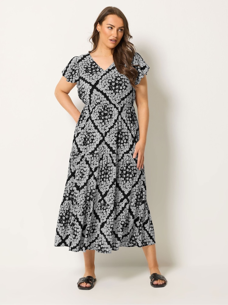 Yours Curve Black Shirred Smock Dress - Image 2 of 5 Yours Curve Black Shirred Smock Dress - Image 2 of 5