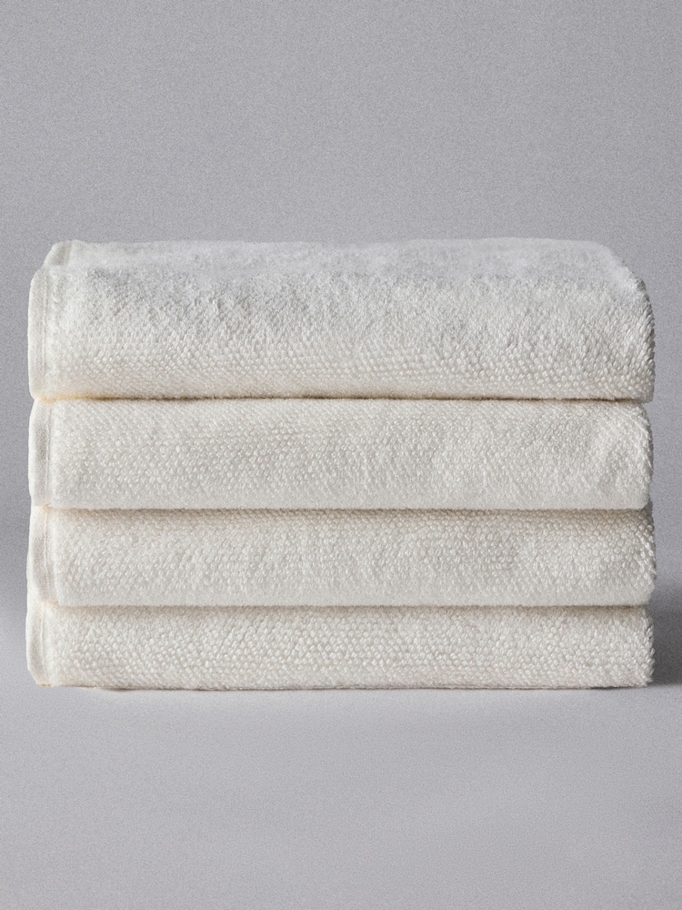 The Set Set of 4 White Popcorn Textured Bath Towels - Image 2 of 2
