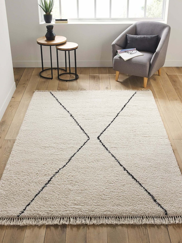 La Redoute Intérieurs Ecru Luna Fringed Berber-Style Rug - Image 1 of 3 La Redoute Intérieurs Ecru Luna Fringed Berber-Style Rug - Image 1 of 3