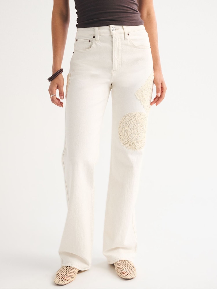 Abercrombie & Fitch Cream Crochet Belt 90s Relaxed Jeans - Image 1 of 8