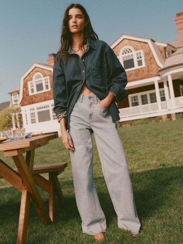 Abercrombie & Fitch Blue Lightweight High Rise Wide Leg Jeans - Image 2 of 8 Abercrombie & Fitch Blue Lightweight High Rise Wide Leg Jeans - Image 2 of 8