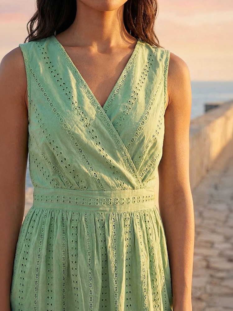 Roman Green Embroidered V-Neck Midi Dress - Image 4 of 4 Roman Green Embroidered V-Neck Midi Dress - Image 4 of 4