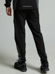 أسود - Monterrain Junior Deflect 2.0 Woven Running Joggers - صورة 3 من 5