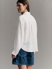 Anthropologie Maeve Shrunken Bennet Linen Buttondown Shirt - Image 4 of 5