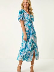 فستان متوسط الطول بكشكشة وطبعة تجريدية للأحجام الصغيرة من Roman - Image 2 of 5