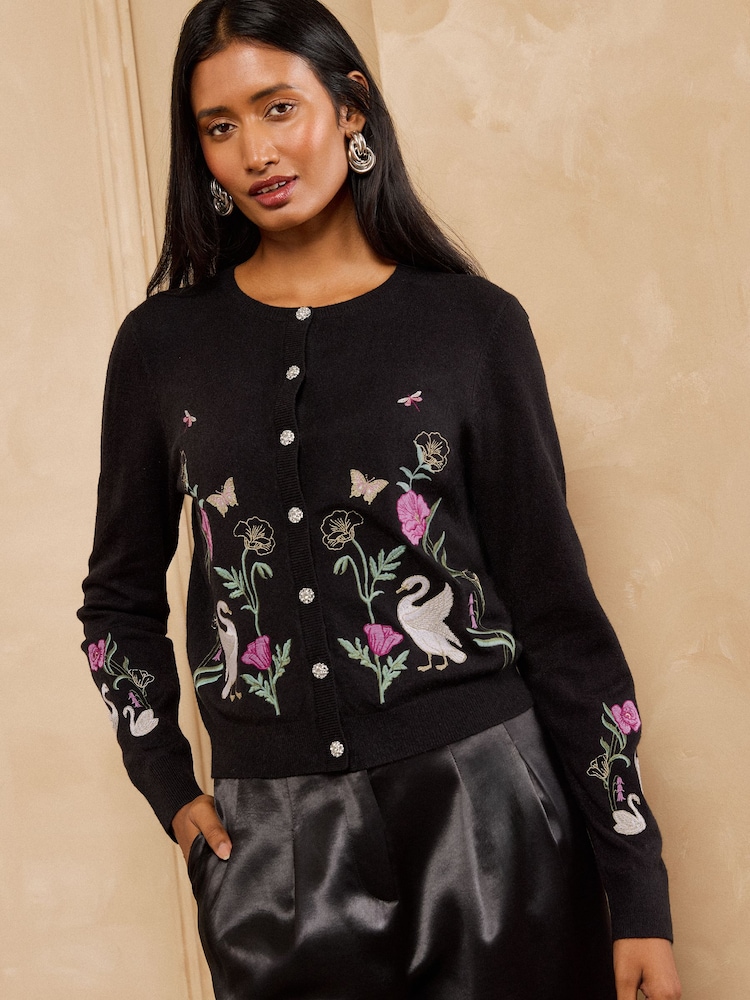 Love & Roses X V&A Black Embroidered Floral Swan Detail Crew Neck Knitted Cardigan - Image 2 of 6 Love & Roses X V&A Black Embroidered Floral Swan Detail Crew Neck Knitted Cardigan - Image 2 of 6