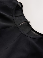 Imprimé fleuri Elegance Noir - CERENE Slip dress en Satin avec cape transparente amovible - Image 6 de 12