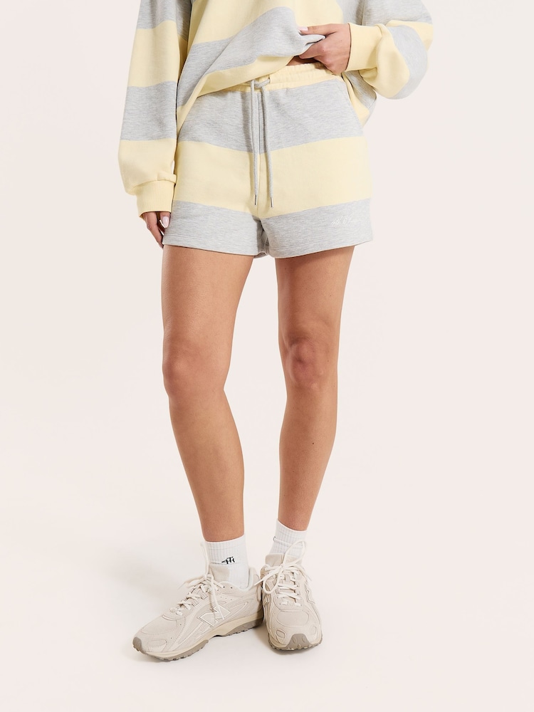 4th & Reckless Alba Striped Sweat Shorts - 画像 2 / 5