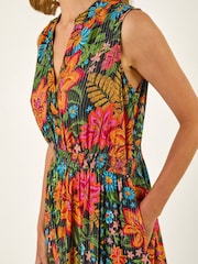 Roman Red Floral Shirred Maxi Dress - Image 5 of 5