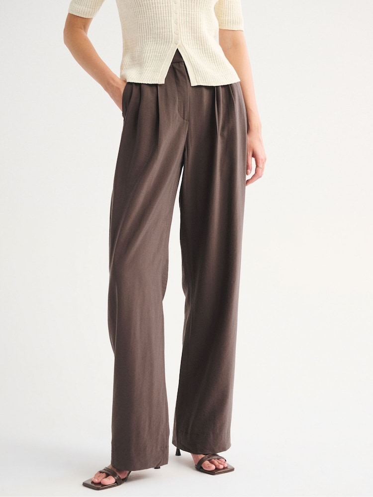 Abercrombie & Fitch Brown Sloane Relaxed Textured Trousers - Image 1 of 7