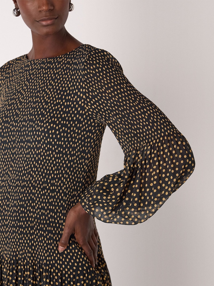 Buy Whistles Black Spot Print Plisse Midi Dress from Next Singapore Buy Whistles Black Spot Print Plisse Midi Dress from Next Singapore