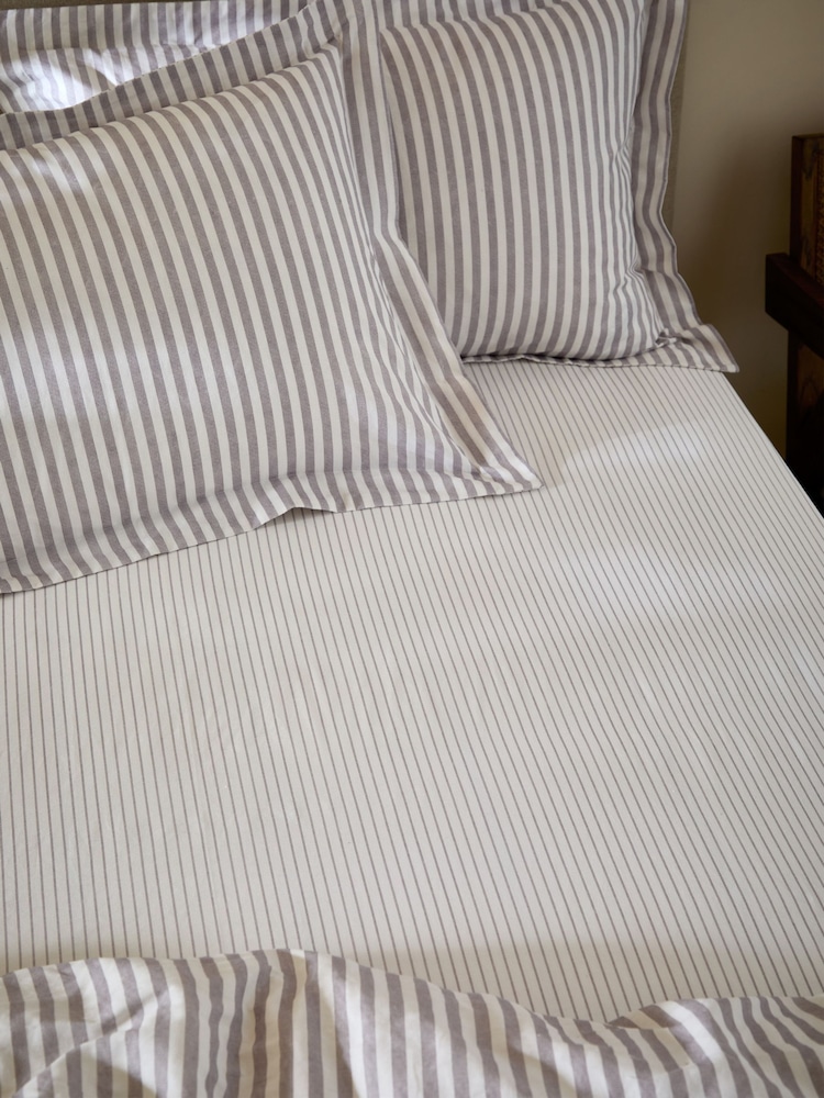 Yard Mauve Hebden Narrow Stripe Cotton Fitted Sheet - Image 1 of 1