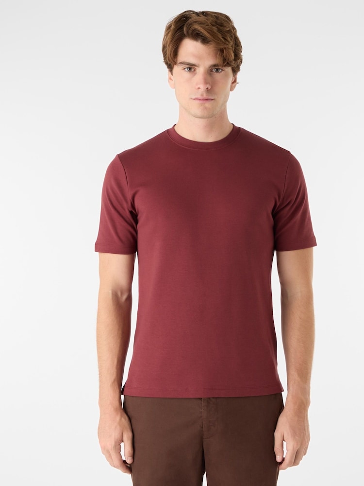 Oliver Sweeney Red Classic Fit 240gsm Cotton Jersey T-Shirt - Image 1 of 5