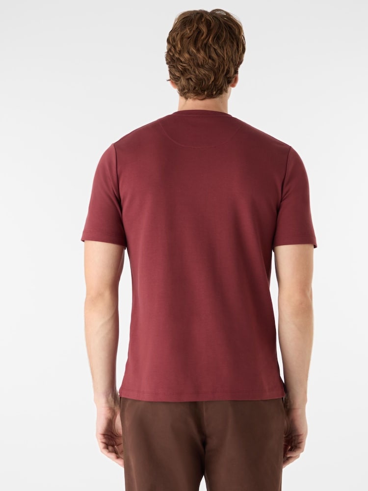 Oliver Sweeney Red Classic Fit 240gsm Cotton Jersey T-Shirt - Image 2 of 5