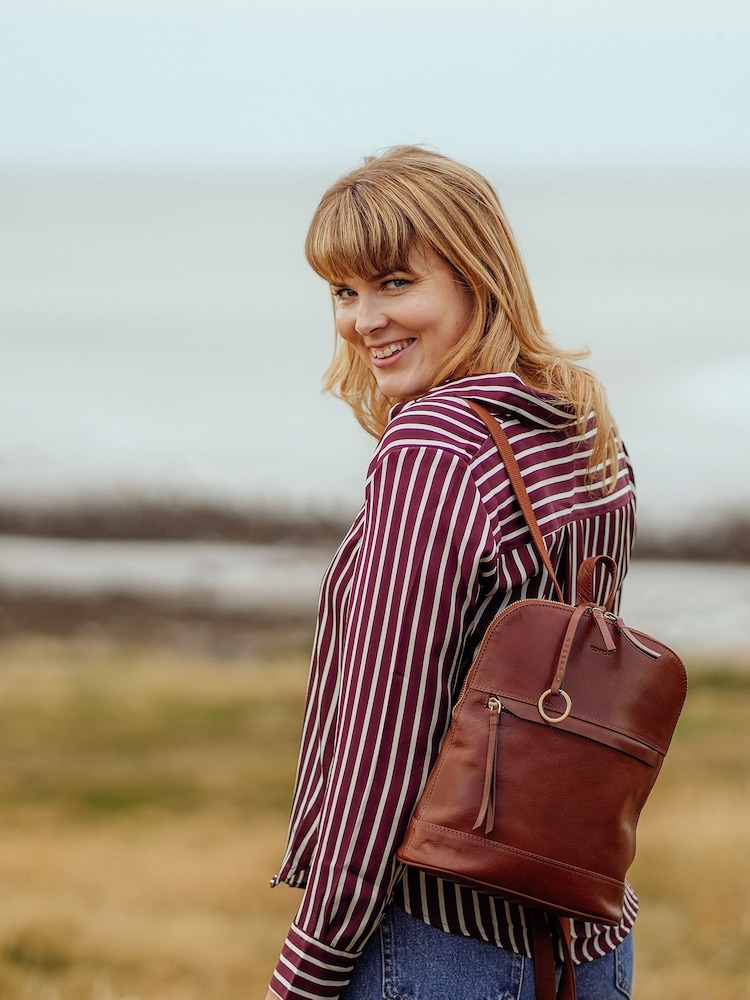 Conkca Violetta Leather Backpack - Image 8 of 8 Conkca Violetta Leather Backpack - Image 8 of 8