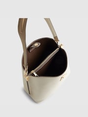 River Island Lock Front Bucket Bag - Imagem 5 de 5