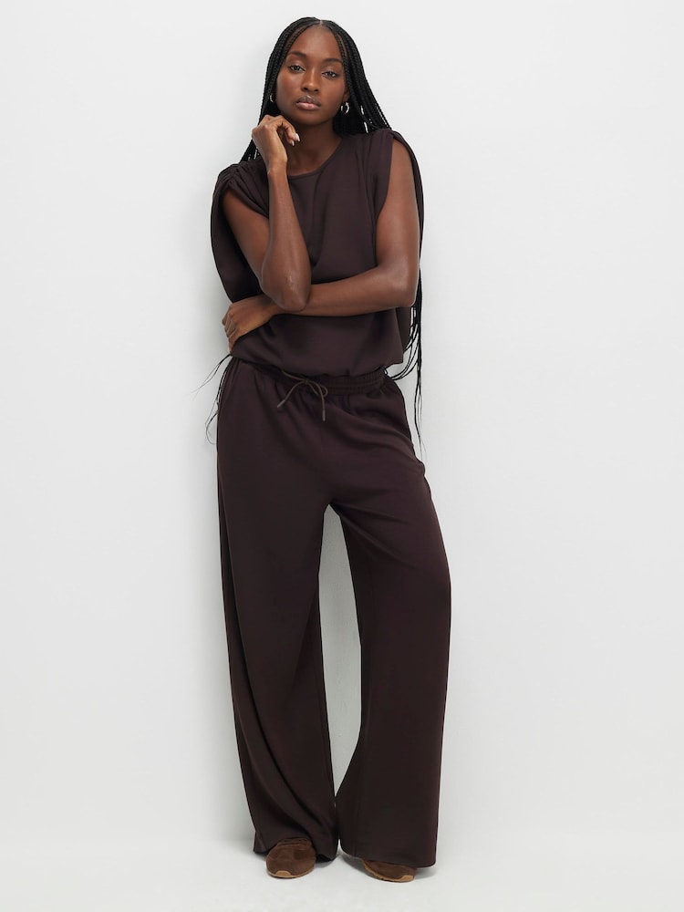 River Island מכנסי טרנינג פרימיום בגזרה גבוהה ורחבה - תמונה 1 מתוך 4