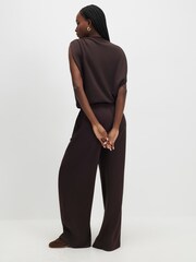 River Island מכנסי טרנינג פרימיום בגזרה גבוהה ורחבה - תמונה 2 מתוך 4