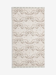 Daphne the Dachshund Towel - រូបភាព 3 នៃ 3