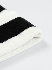 Vanilla Underground Black Monster High Character Beanie Hat - Image 4 of 6