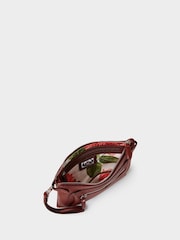 Živo rdeča - Usnjena torbica za čez telo Osprey London The Ruby - Slika 5 iz 5
