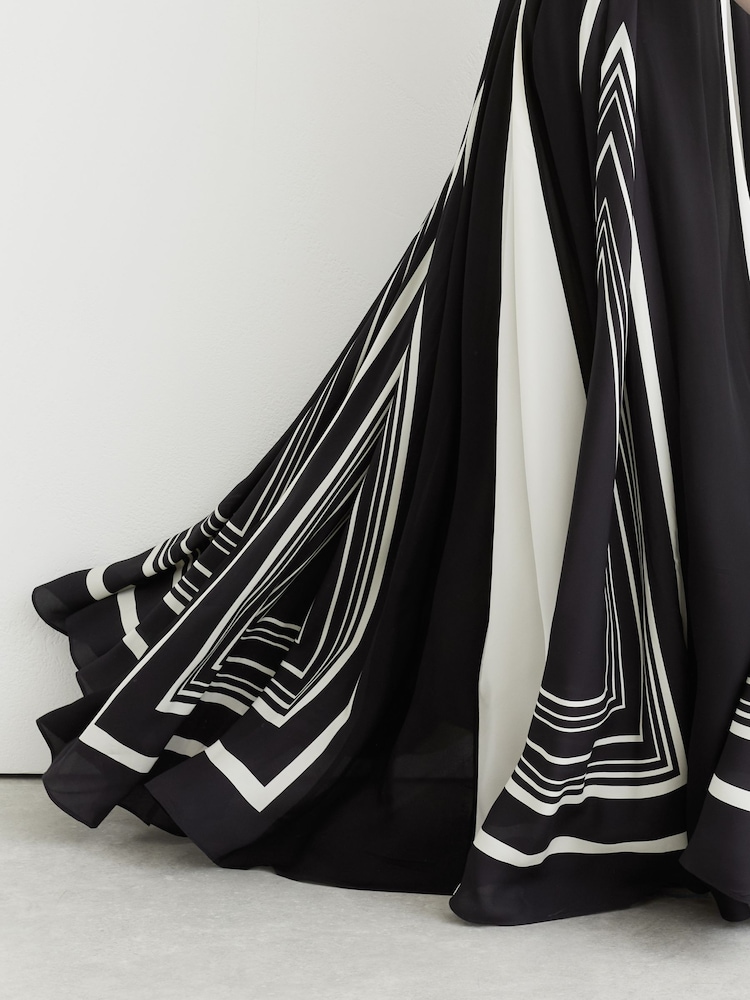 black white print maxi dress Black & White Floral Print Maxi Dress - All Dresses