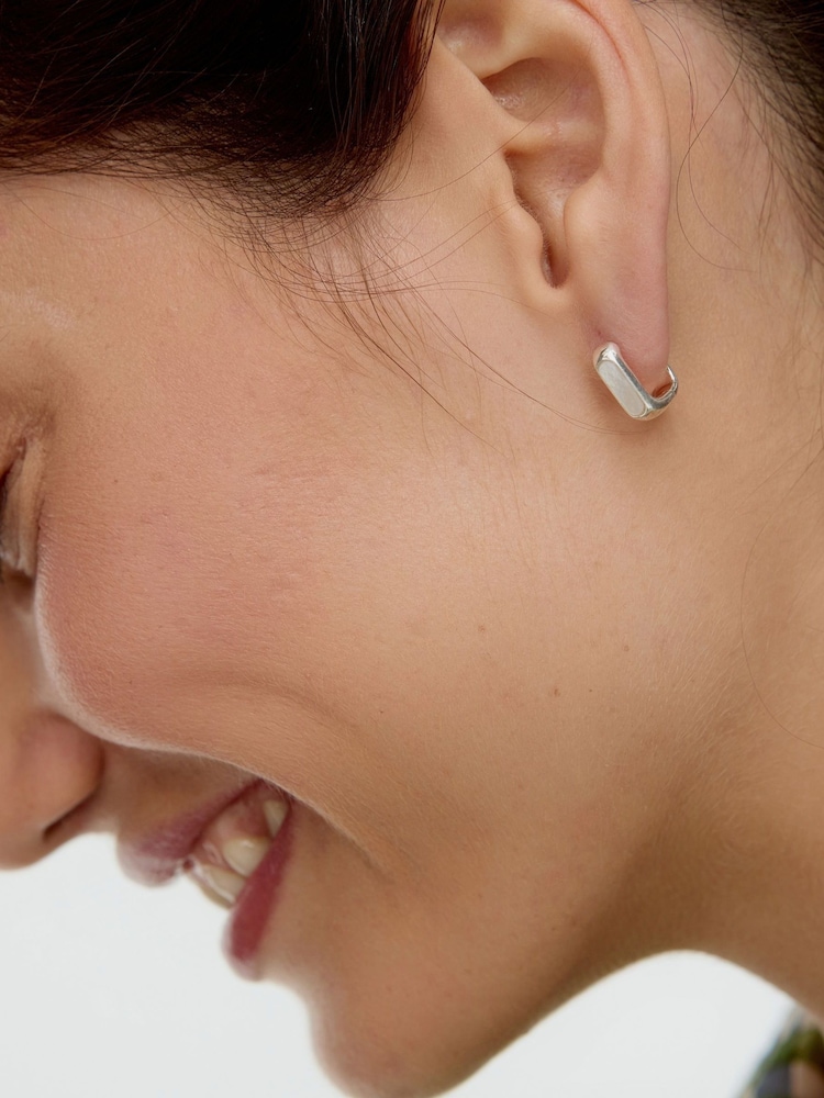 Oliver Bonas White Ava Mother of Pearl Sterling Silver Square Hoop Earrings - Image 5 of 5 Oliver Bonas White Ava Mother of Pearl Sterling Silver Square Hoop Earrings - Image 5 of 5