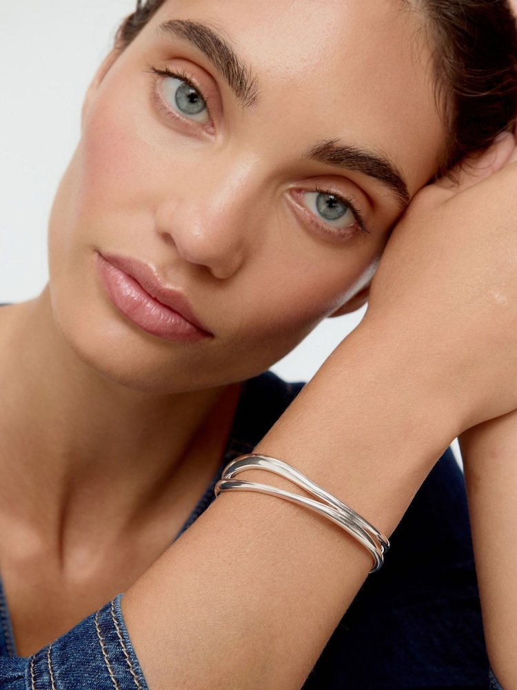Oliver Bonas Silver Plated Galia Wavy Chunky Cuff Bangle - Image 4 of 4 Oliver Bonas Silver Plated Galia Wavy Chunky Cuff Bangle - Image 4 of 4