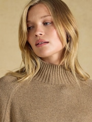 Tan Brown Horse High Neck Knitted Cape - Image 8 of 10