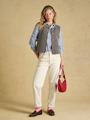 Braun - Joules Holly Strickweste mit Knopfleiste - Bild 6 von 7