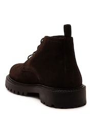 بوت Chukka من الشمواه بإغلاق أربطة عند الكاحل من Off The Hook - صورة 3 من 6