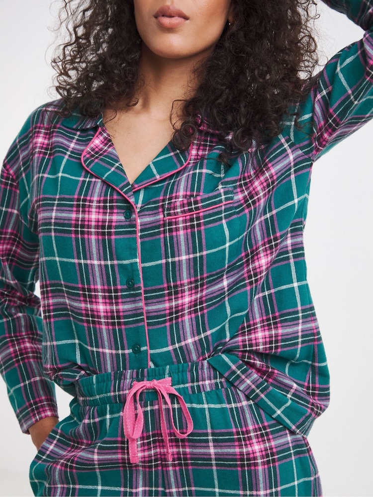 Simply Be Green Pretty Secrets Lurex Check Button Through Pyjamas Set - Image 4 of 4 Simply Be Green Pretty Secrets Lurex Check Button Through Pyjamas Set - Image 4 of 4