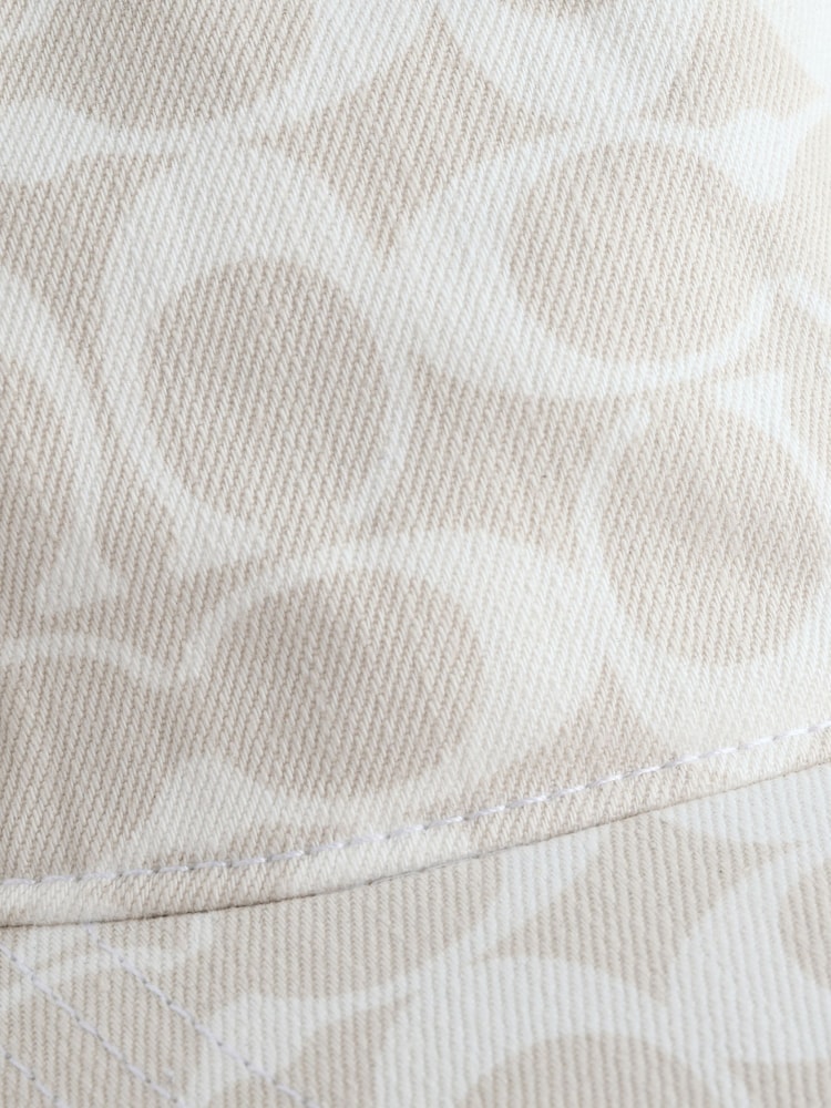 COACH White Signature C Denim Baseball Hat - Image 4 of 4 COACH White Signature C Denim Baseball Hat - Image 4 of 4