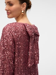 Obleka s pentljo zadaj in bleščicami VERO MODA - Slika 4 iz 6