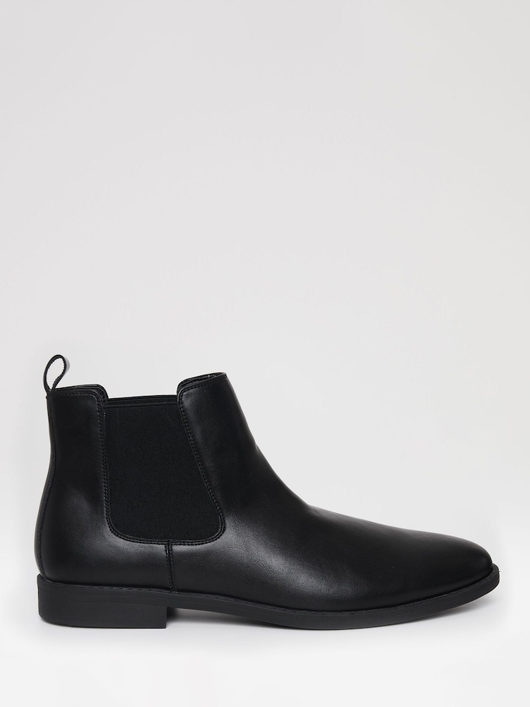 Threadbare Black Chelsea Boots - Image 1 of 4 Threadbare Black Chelsea Boots - Image 1 of 4