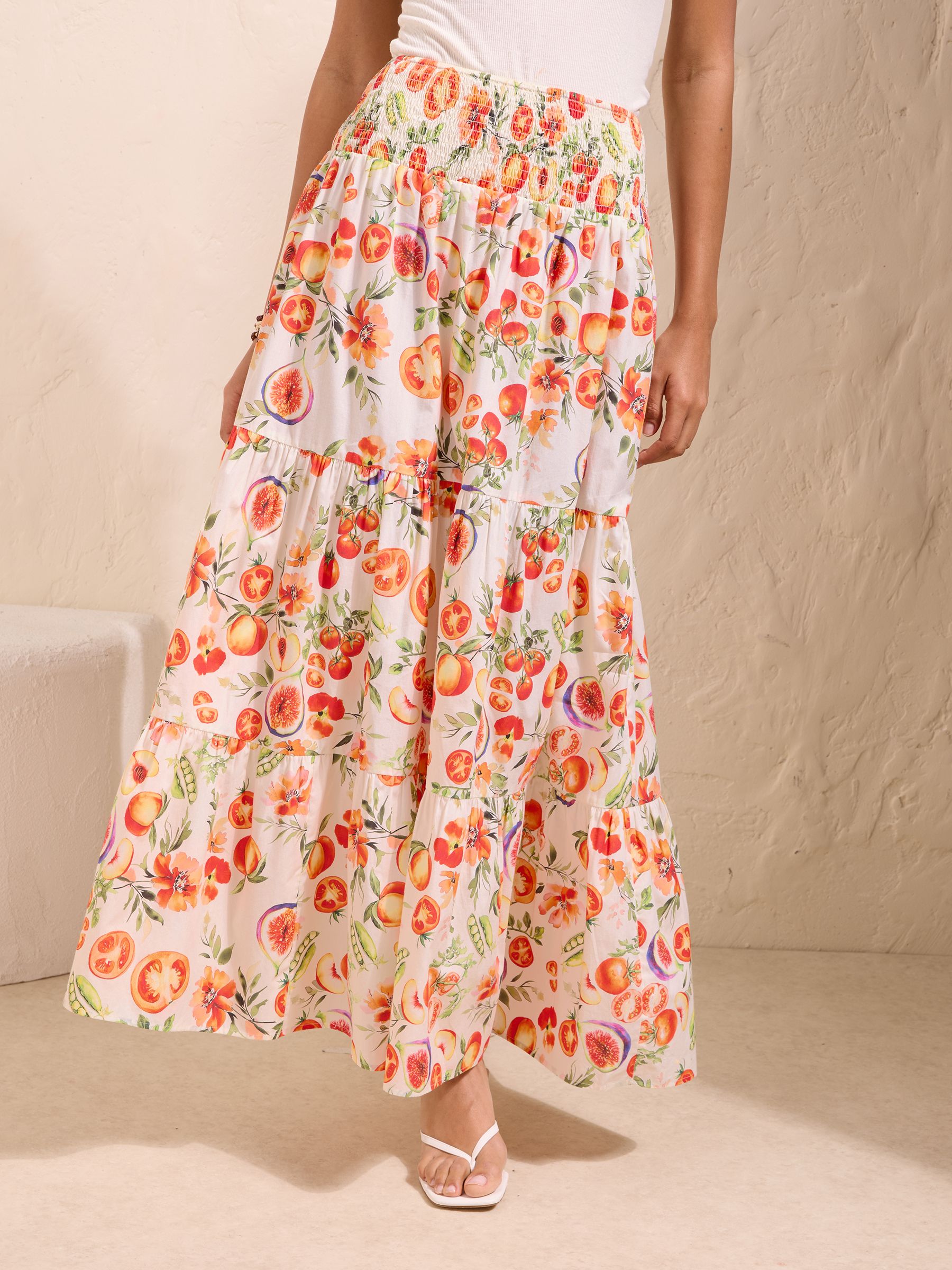 Comprar Friends Like These Ruffle Maxi Skirt from Next Brazil