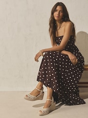 os - Chaussures compensées Forever Comfort® en raphia à bout ouvert - Image 3 de 8