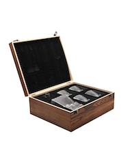 Widdop Brown 4 Whiskey Glasses and Decanter Gift Box in Wooden - Image 3 of 6