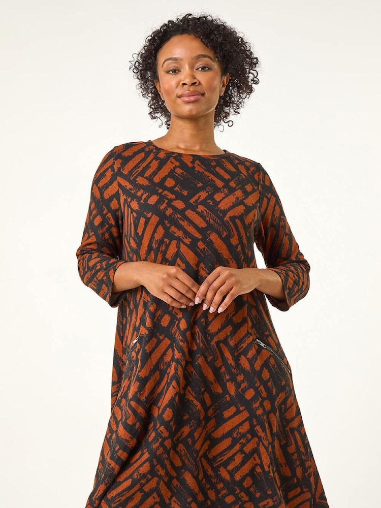 Roman Brown Petite Zip Detail Abstract Dress - Image 2 of 5