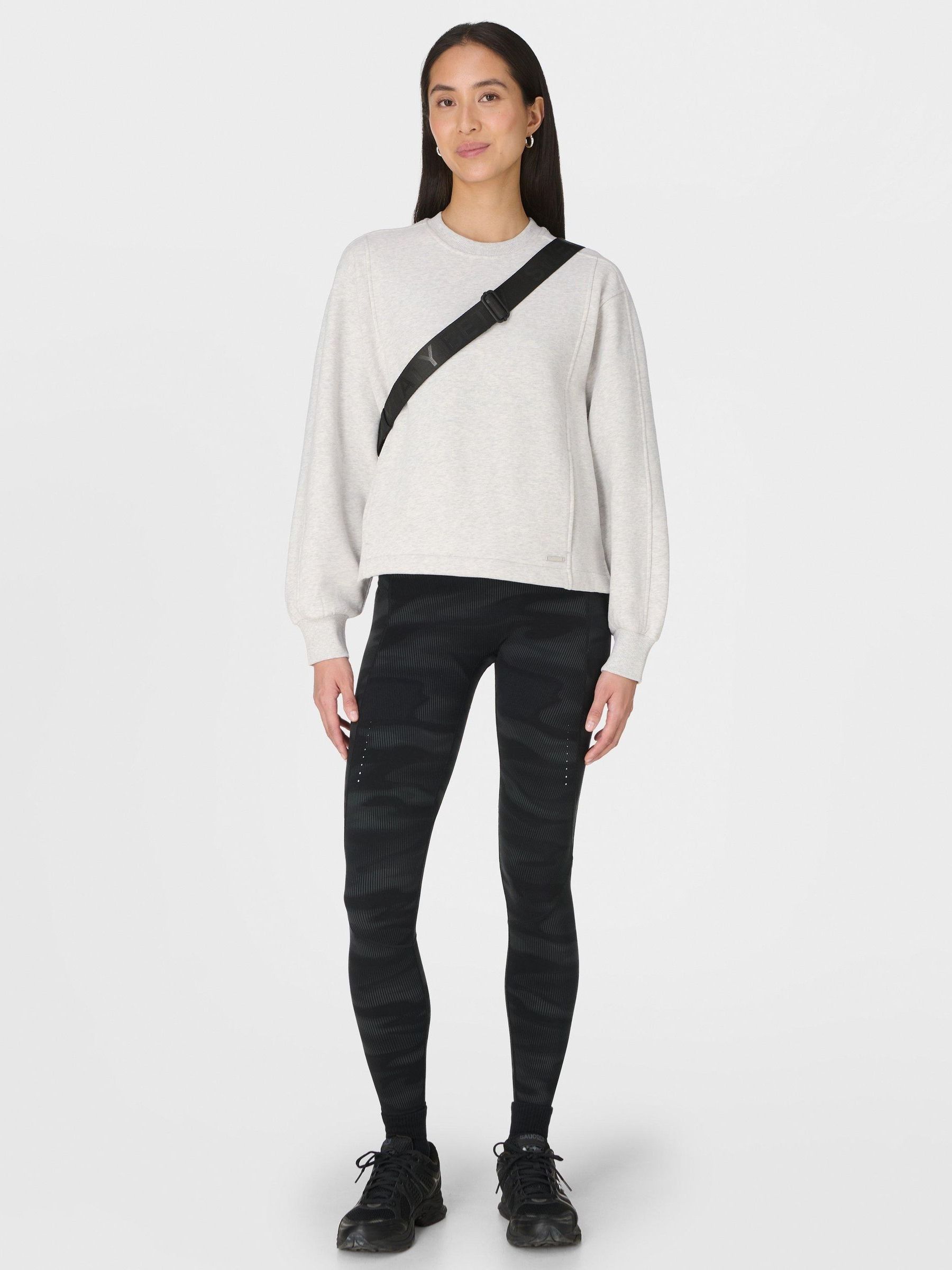 トレーナー(132422) Next：日本 Sweaty Betty プレミアムブラッシュド クルーネック