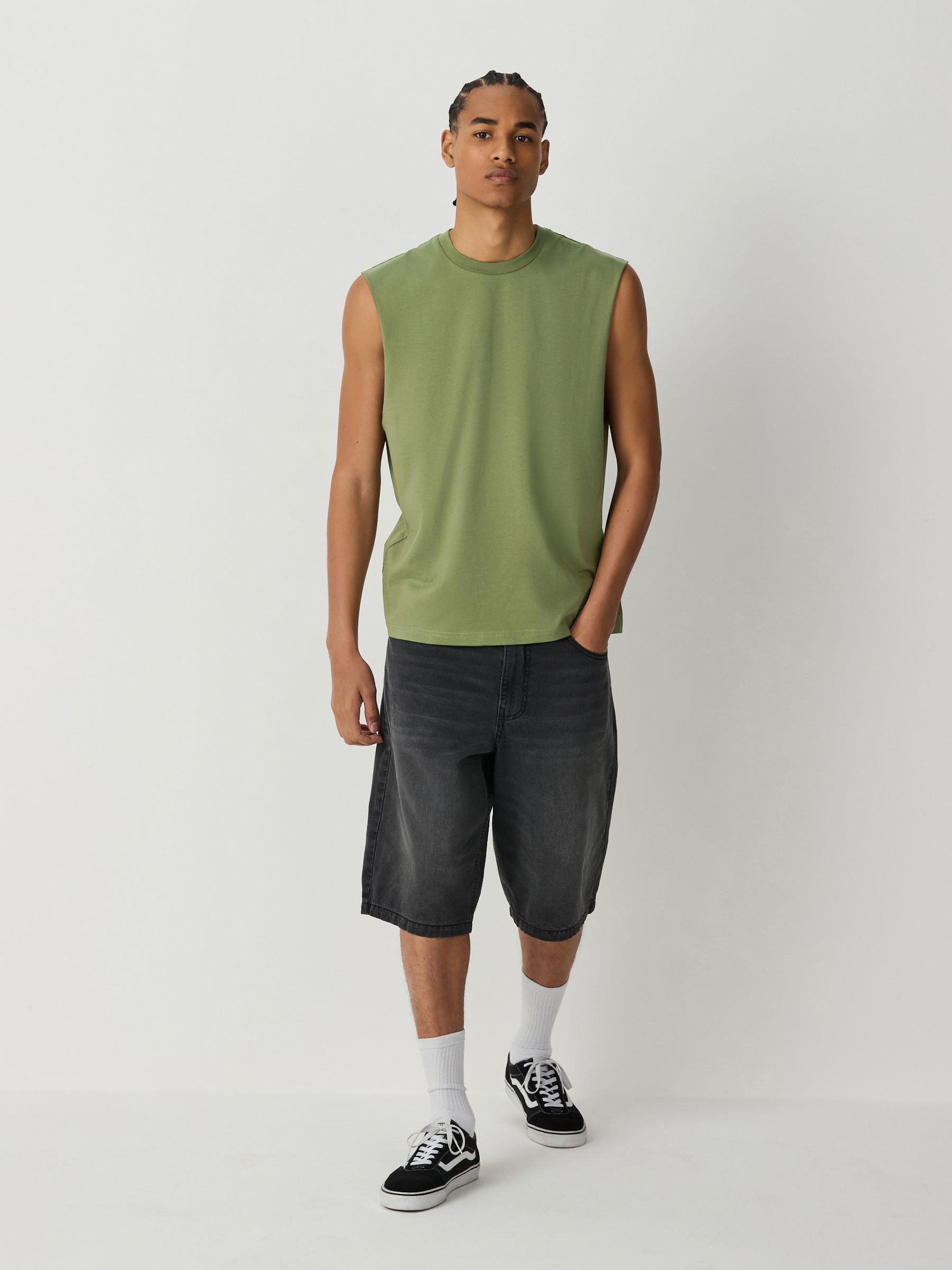 BALLANTYNE 新品未使用　カシミヤ グリーン ノースリーブベスト 50 Buy Green - Tank Top - Vest from Next Japan