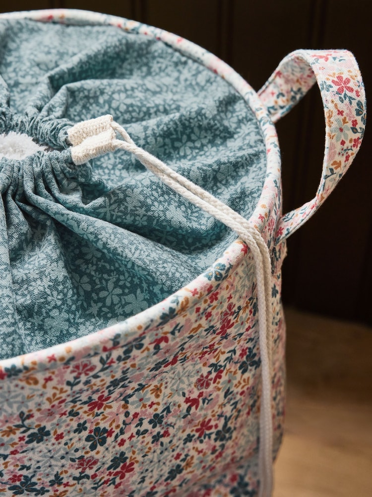 FatFace Multi Floral Ditsy Laundry Bag - Image 2 of 4