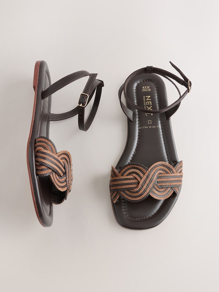 黃褐色棕色 - Forever Comfort® 梭織平底涼鞋 - 圖片 1/5