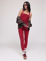 Nyekundu - OSIA V Waist Signature Leggings - Picha 2 kati ya 4