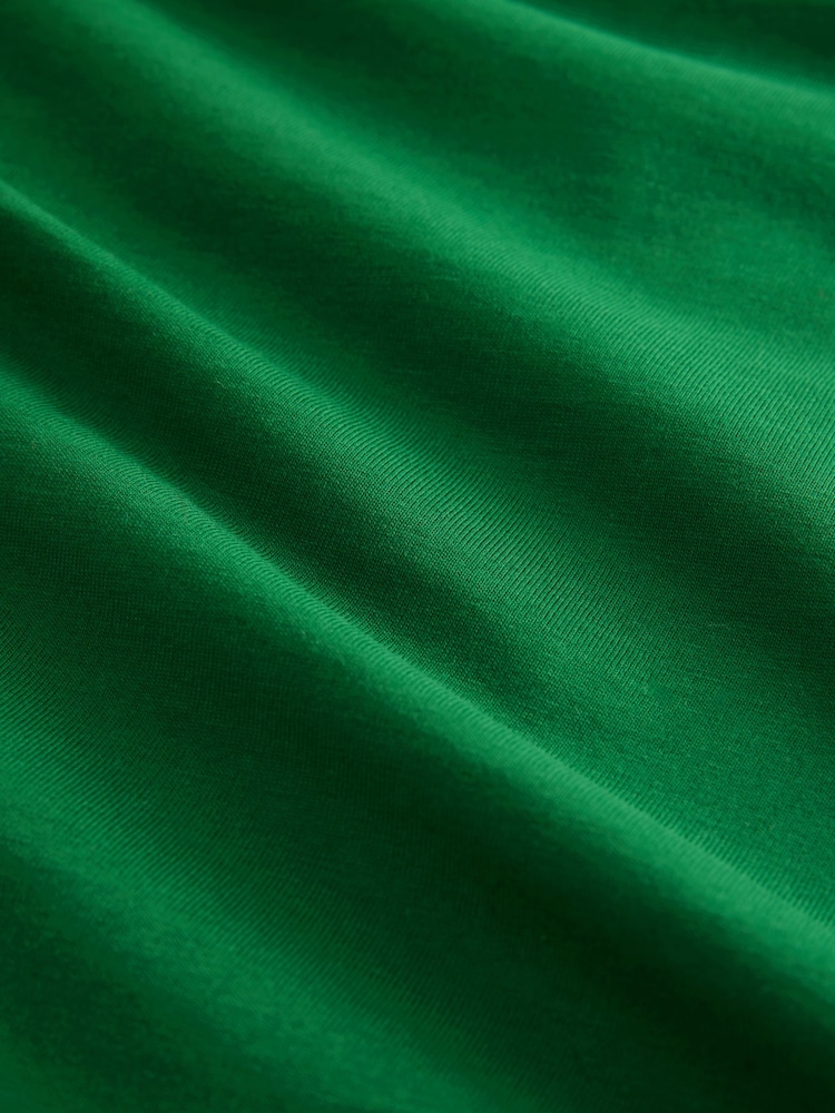 Tennis Green Slim Fit Essential Crew Neck Cotton T-Shirt - Image 8 of 8 Tennis Green Slim Fit Essential Crew Neck Cotton T-Shirt - Image 8 of 8