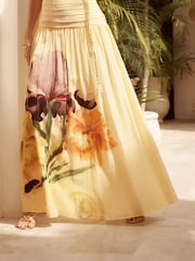 Robe longue Lipsy X Mandy Sade à imprimé floral et taille basse ornée de perles - Image 3 de 4