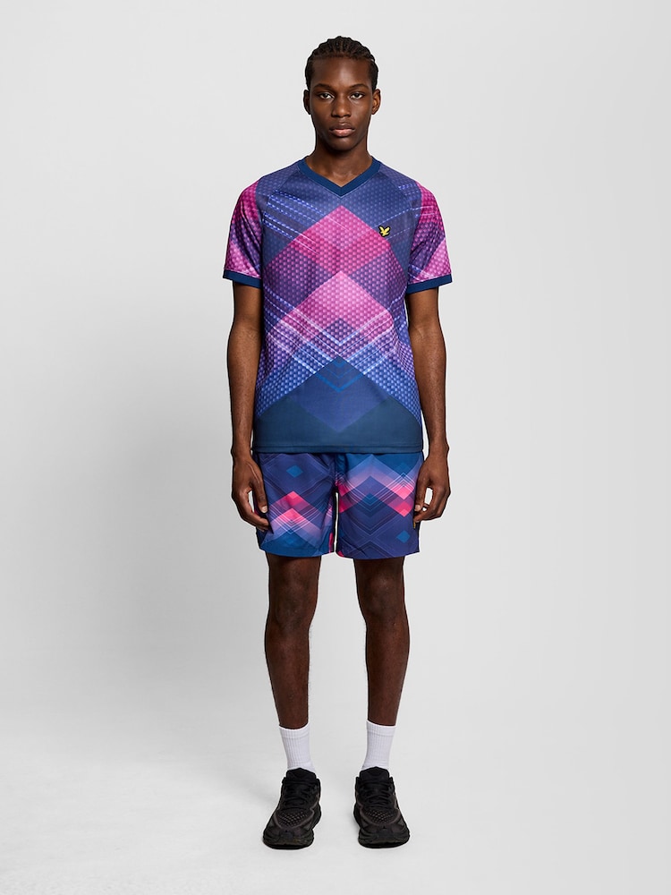 Μαγιό βερμούδα Lyle & Scott Chevron με στάμπα - Εικόνα 1 του 6