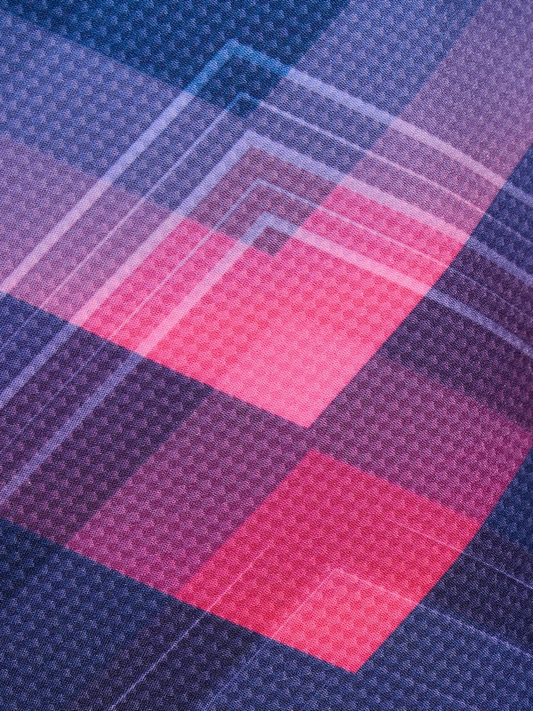 Μαγιό βερμούδα Lyle & Scott Chevron με στάμπα - Εικόνα 6 του 6