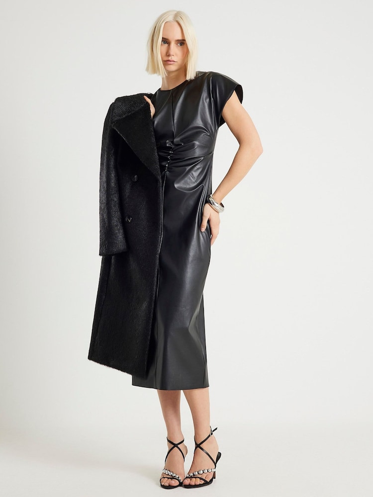 River Island Short Sleeve Faux Leather Ruched Waist Midi Dress - Slika 1 iz 4 River Island Short Sleeve Faux Leather Ruched Waist Midi Dress - Slika 1 iz 4