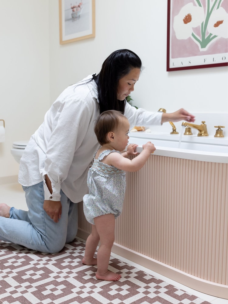 Totter + Tumble Raspberry Umber The Brecon + Weaver Compact Small Size Playmat - Image 6 of 6